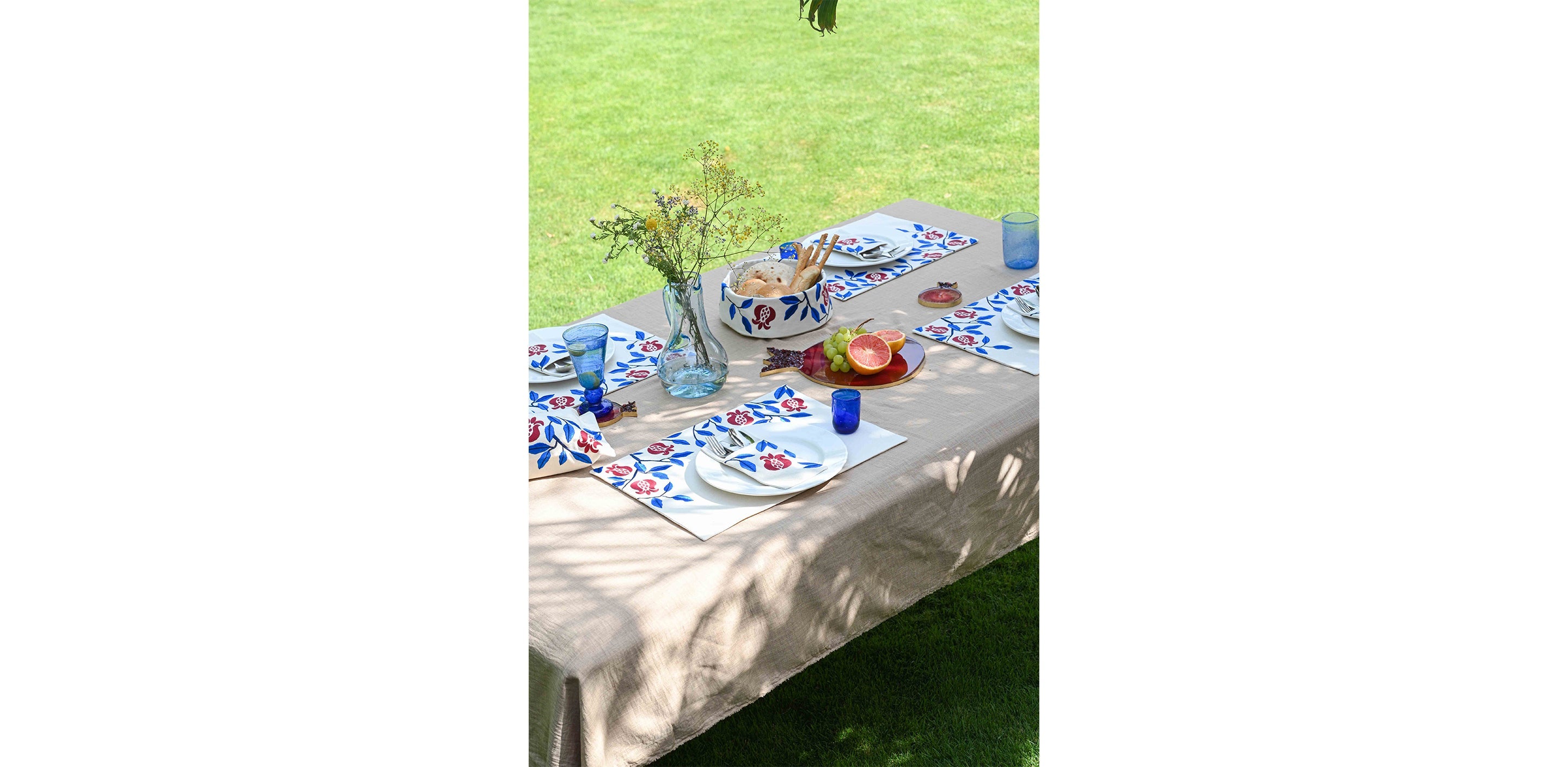 Pomegranate Field Placemat Set
