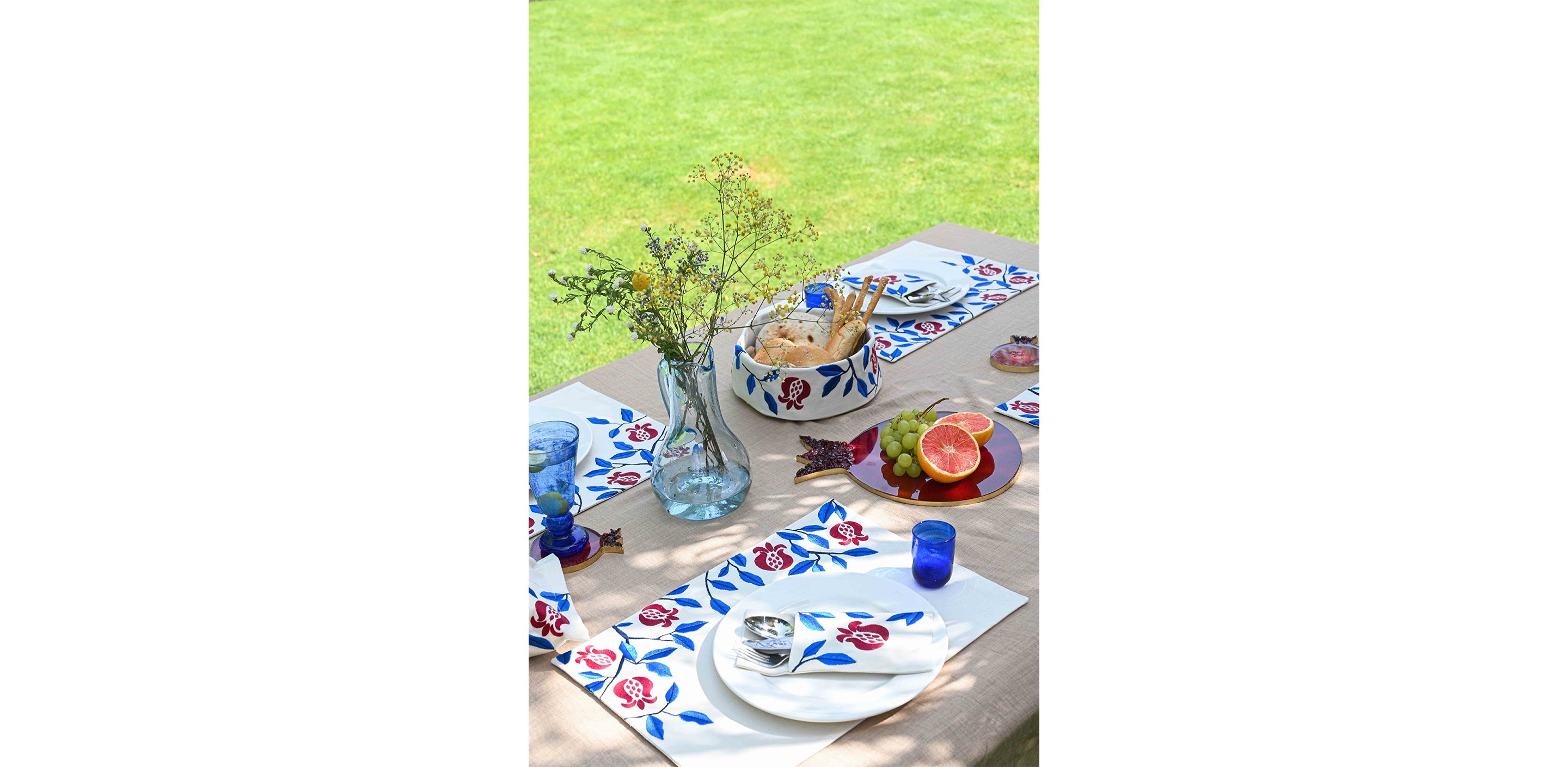Pomegranate Field Placemat Set