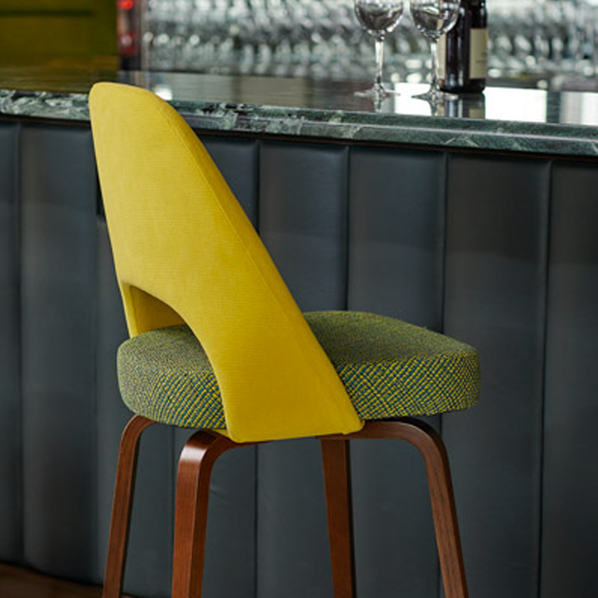 Verge Bar BR033